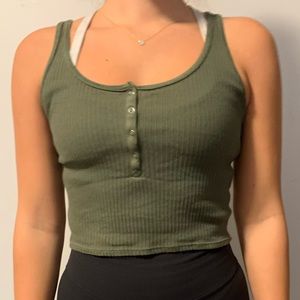 green basic tank